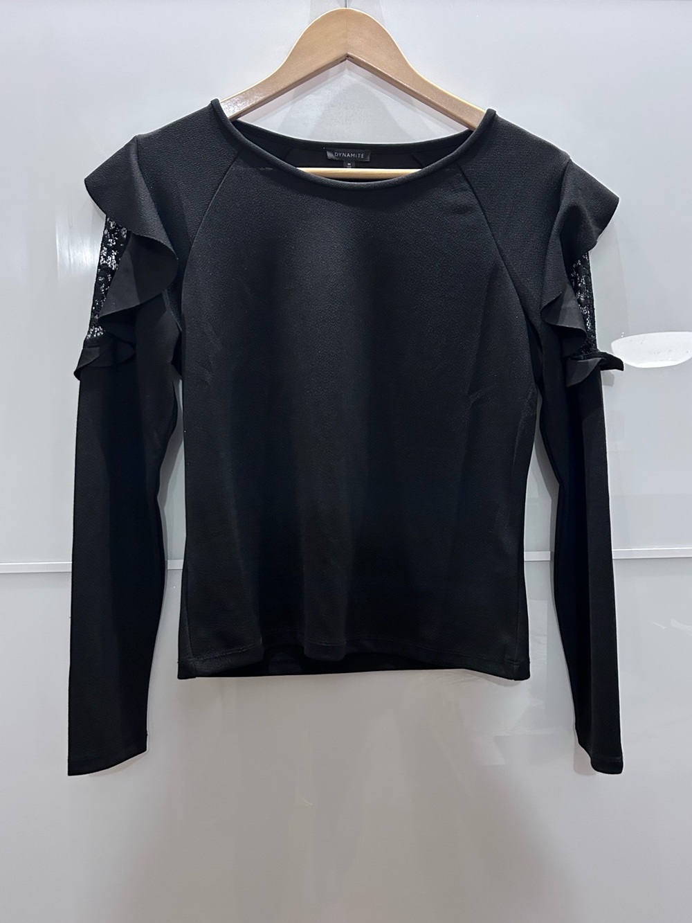 Dynamite Black Long-Sleeve Ruffle & Lace Shoulder Top
